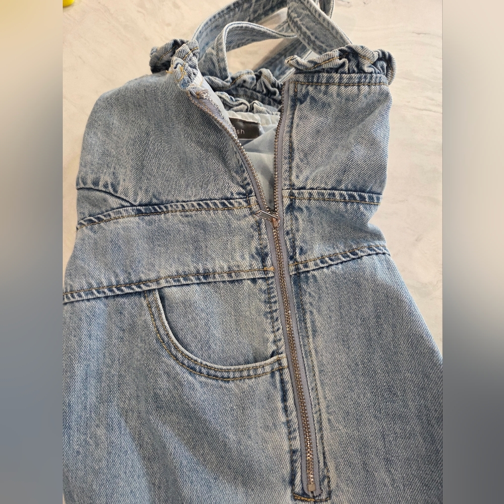 Blue Blush Denim Romper Size Large - Picture 7 of 9